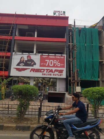  Showroom – Exterior View View at Allahabad Road - for Rent