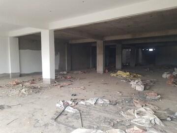  Showroom – Exterior View View at Allahabad Road - for Rent