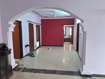 Building Lobby in 3 BHK Apartment at Gomti Nagar – for Rent