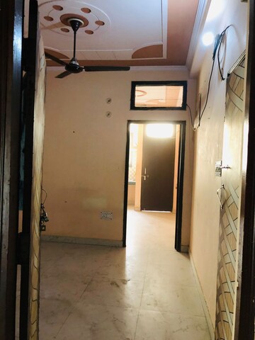 Building Lobby in 1.5 BHK Builder Floor at Mayur Vihar – for Rent