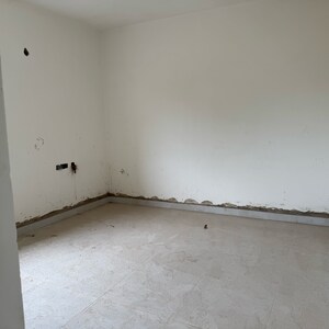 Room in 2.5 BHK Apartment at MY Home Hillview, Raj Bhavan Road – for Sale