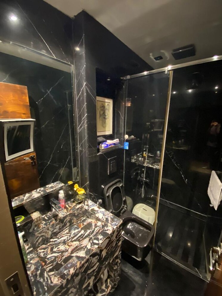 Gym, oberoi-springs 2.5 Bedroom 983 Sq.Ft. Apartment In Andheri West Mumbai 9022616