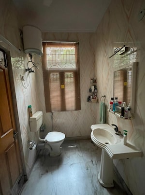 Bathroom in 4 BHK Villa at Sector 47 – for Sale