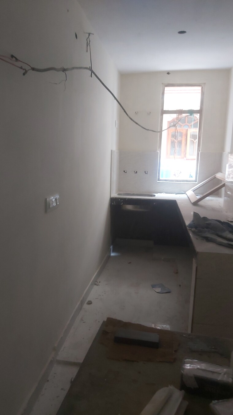 Kitchen, mayur vihar 3.5 Bedroom 950 Sq.Ft. Builder Floor In Mayur Vihar Delhi 9022656