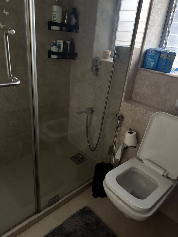 Master Bedroom, lokhandwala-green-acres 3 Bedroom 1875 Sq.Ft. Apartment In Andheri West Mumbai 9022641