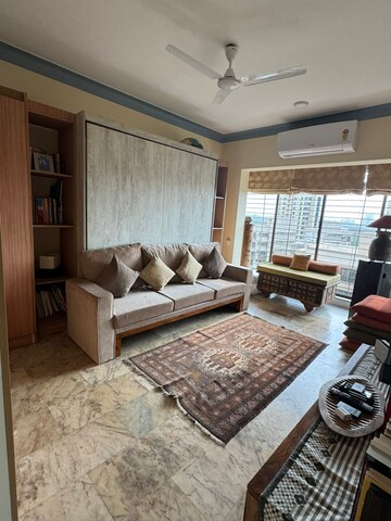 Bedroom in 3 BHK Apartment at Lokhandwala Green Acres, Andheri West – for Rent