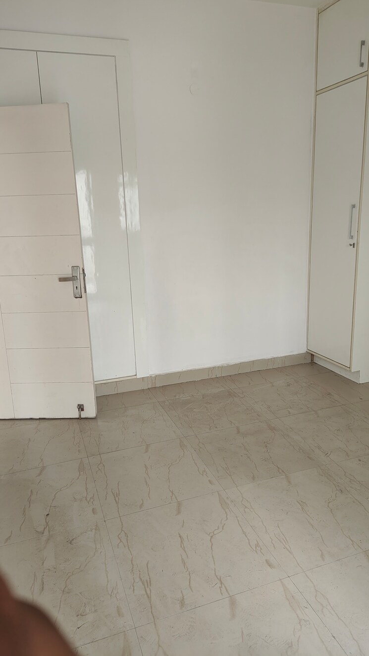 Bathroom, nimbus-the-golden-palm 3 Bedroom 1554 Sq.Ft. Apartment In Sector 168 Noida 9022654