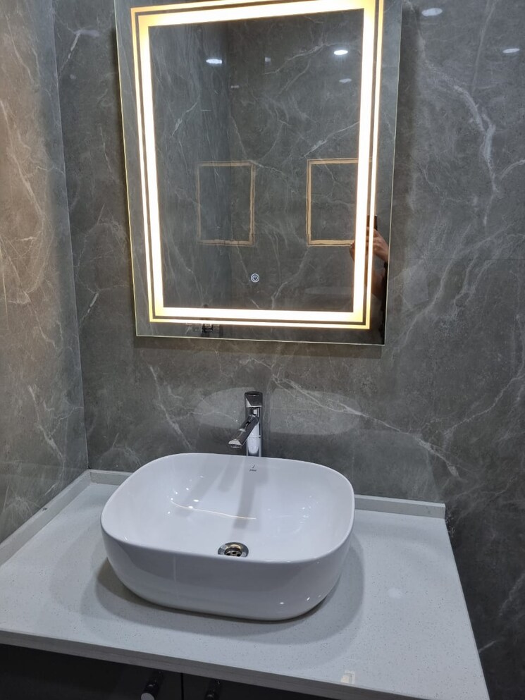 Bathroom, lajpat nagar ii 2 Bedroom 1300 Sq.Ft. Builder Floor In Lajpat Nagar ii Delhi 9022694