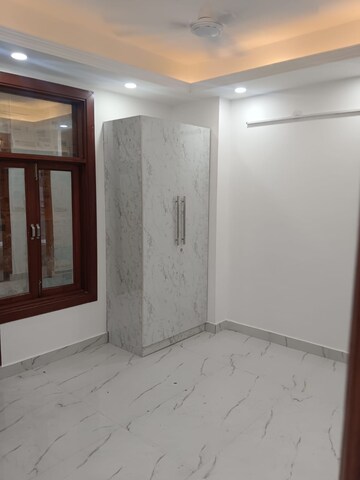 Room in 2 BHK Builder Floor at Panchsheel Vihar – for Sale