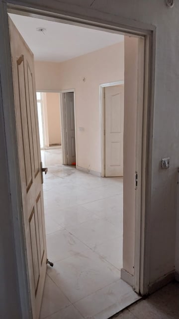 Room in 3 BHK Apartment at Value Infra Meadows Vista1, Raj Nagar Extension – for Sale