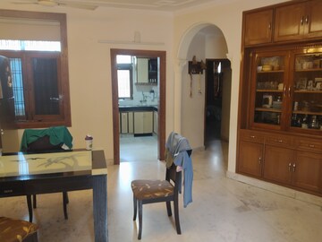 Living Room in 3 BHK Apartment at Sector 21c – for Rent