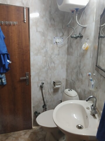 Bathroom in 3 BHK Apartment at Sector 21c – for Rent