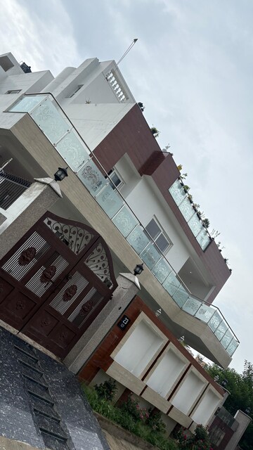 6 BHK Villa For Rent in Ansal Sushant Golf city, Bagiamau