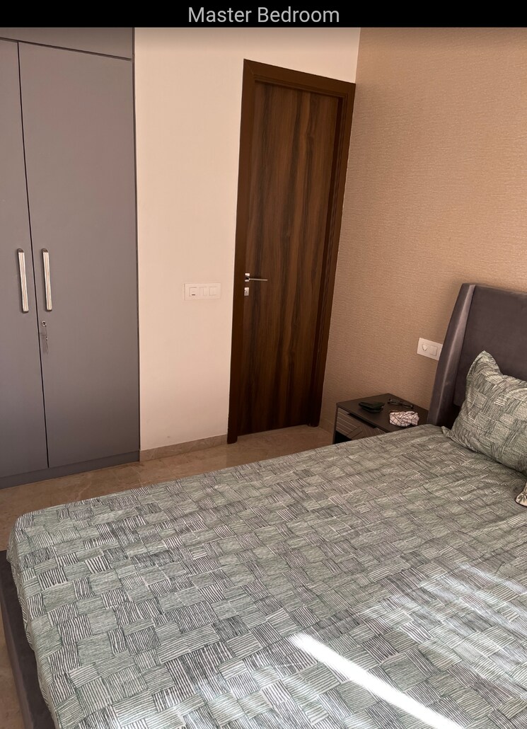Bedroom, hiranandani-regent-hill 1 Bedroom 379 Sq.Ft. Apartment In Powai Mumbai 9022819