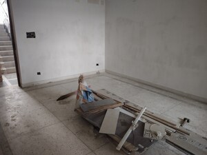 Room in 2 BHK Apartment at Sector 21c – for Rent