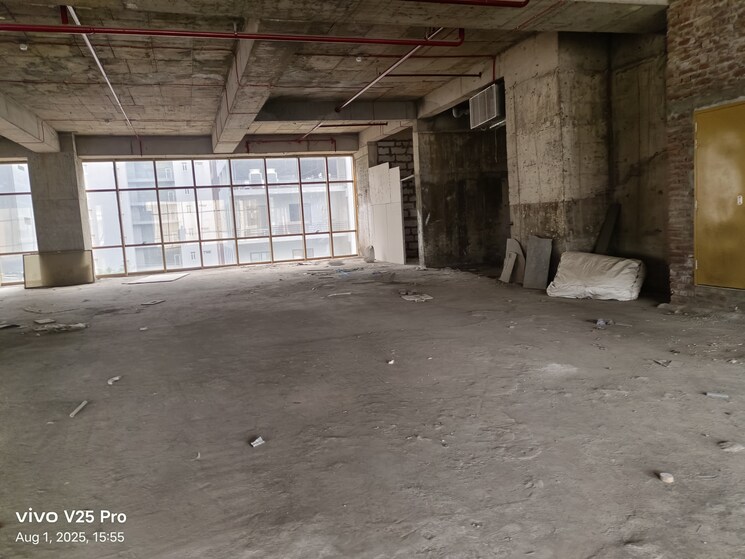  Parking, sector 136 Commercial Office Space 50000 Sq.Ft. In Sector 136 Noida 9022832