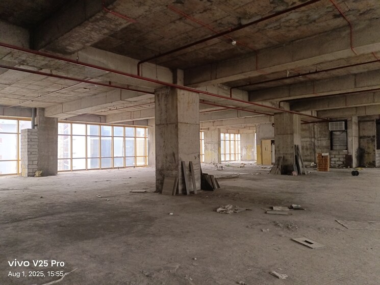  Parking, sector 136 Commercial Office Space 50000 Sq.Ft. In Sector 136 Noida 9022832