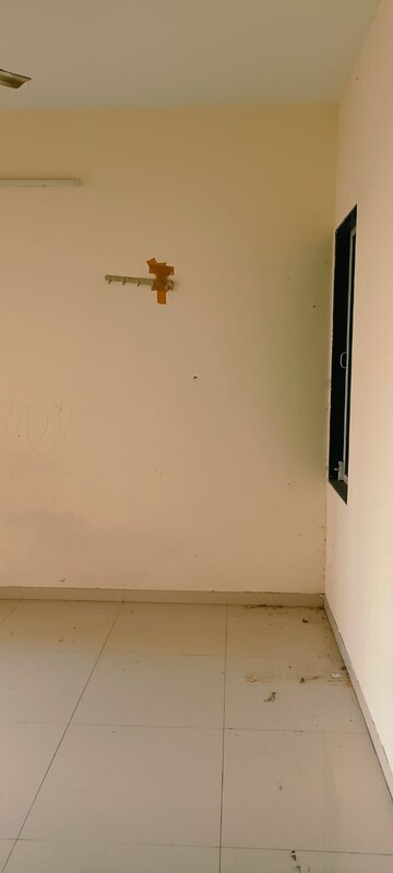 Room in 1 BHK Apartment at Vihang Valley Phase 3, Kasarvadavali – for Rent