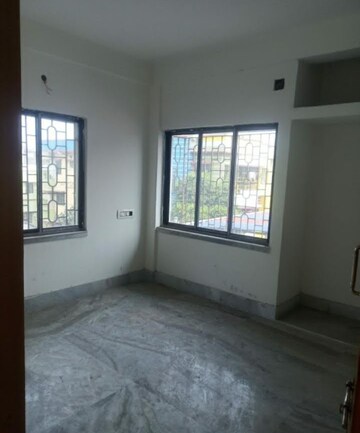 Room in 3 BHK Builder Floor at Rash Behari Avenue – for Sale