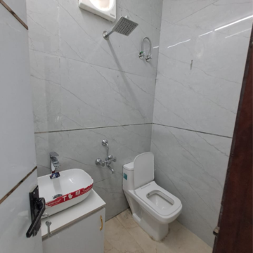 Bathroom in 2 BHK Builder Floor at Malviya Nagar – for Rent
