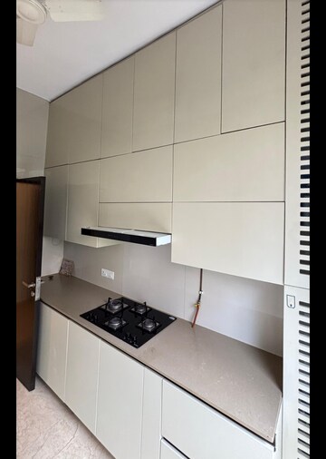 Furnished Amenities in 2 BHK Apartment at Hiranandani Atlantis, Powai – for Rent
