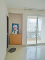 2 BHK + Pooja Room,Servant Room,Study Room,Extra Room 995 Sq.Ft. Apartment in Ajnara Le Garden