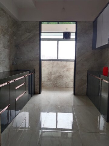 Kitchen in 3.5 BHK Apartment at Rajesh White City, Kandivali East – for Rent