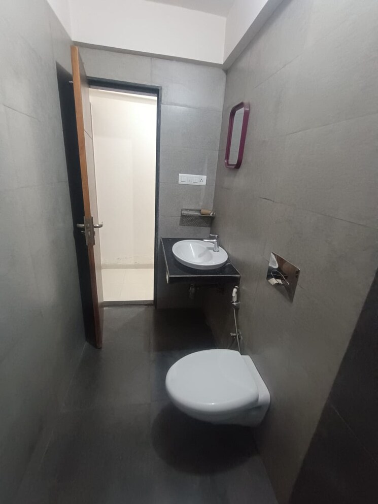Bathroom, rna-continental 3 Bedroom 1046 Sq.Ft. Apartment In Chembur Mumbai 9023000