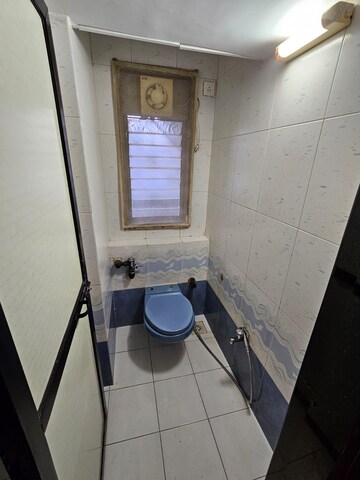 Bathroom in 1 BHK Apartment at Andheri West – for Rent