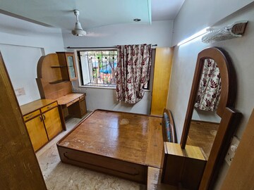 Bedroom in 1 BHK Apartment at Andheri West – for Rent