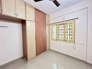 Room in 2 BHK Builder Floor at Kodihalli – for Rent