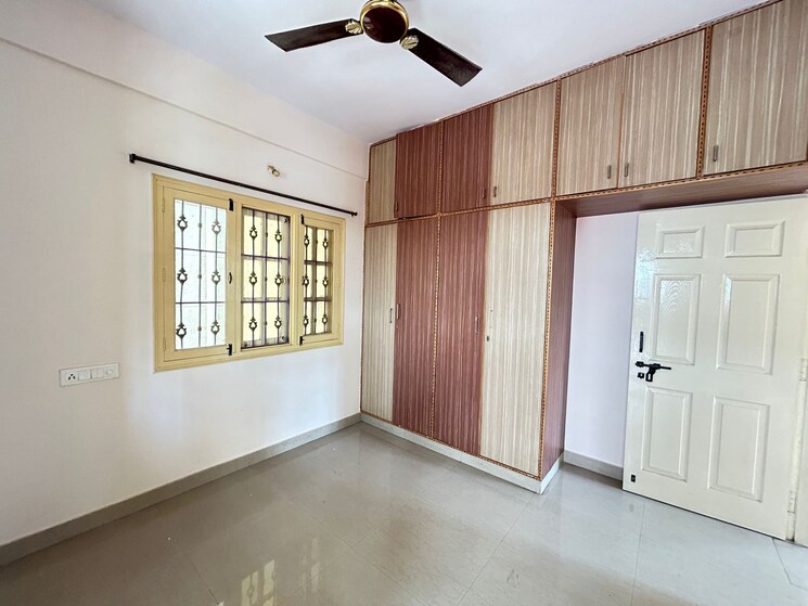 Room, kodihalli 2 Bedroom 1100 Sq.Ft. Builder Floor In Kodihalli Bangalore 9023034