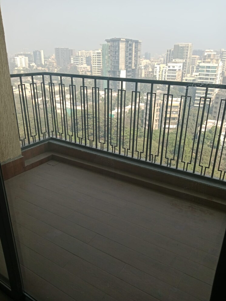 Balcony, mirchandani-triton 3 Bedroom 1411 Sq.Ft. Apartment In Santacruz West Mumbai 9023036