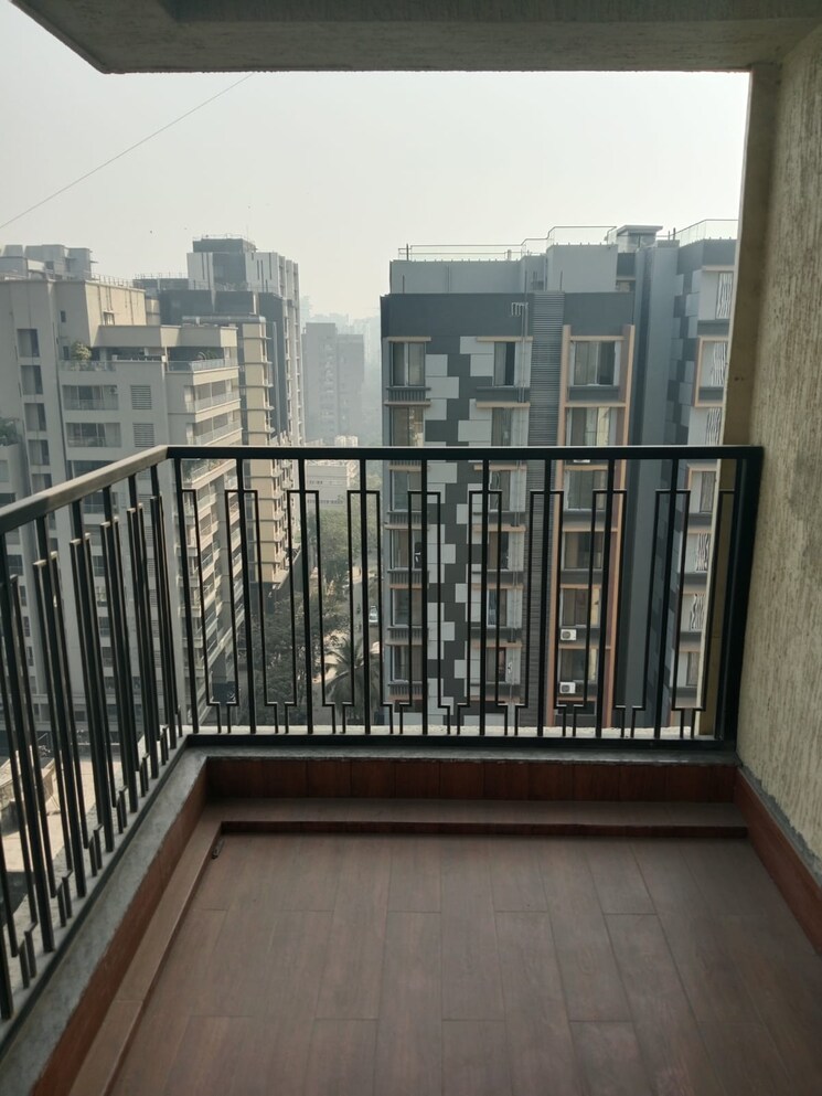 Balcony, mirchandani-triton 3 Bedroom 1411 Sq.Ft. Apartment In Santacruz West Mumbai 9023036