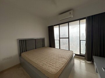 Bedroom in 3 BHK Apartment at Dn Nagar – for Rent