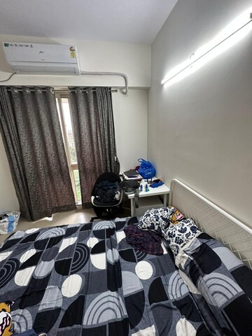 Team Area in 2 BHK Apartment at Aspen Park, Goregaon East – for Rent