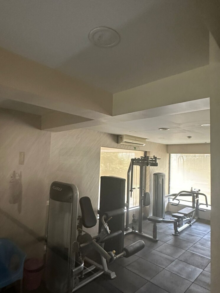 Team Area, aspen-park 2 Bedroom 593 Sq.Ft. Apartment In Goregaon East Mumbai 9023047