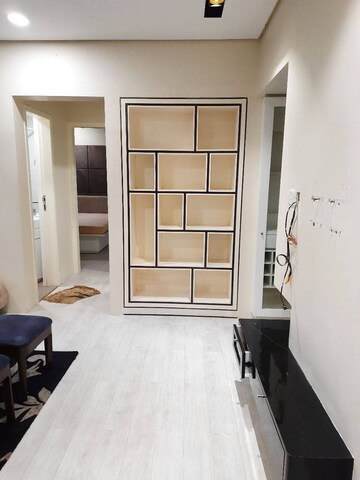 Room in 2 BHK Apartment at Sunteck City Avenue 4, Goregaon West – for Rent