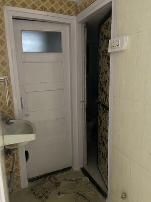 Bathroom in 1 BHK Apartment at Friends CHS Santacruz East, Vakola – for Sale