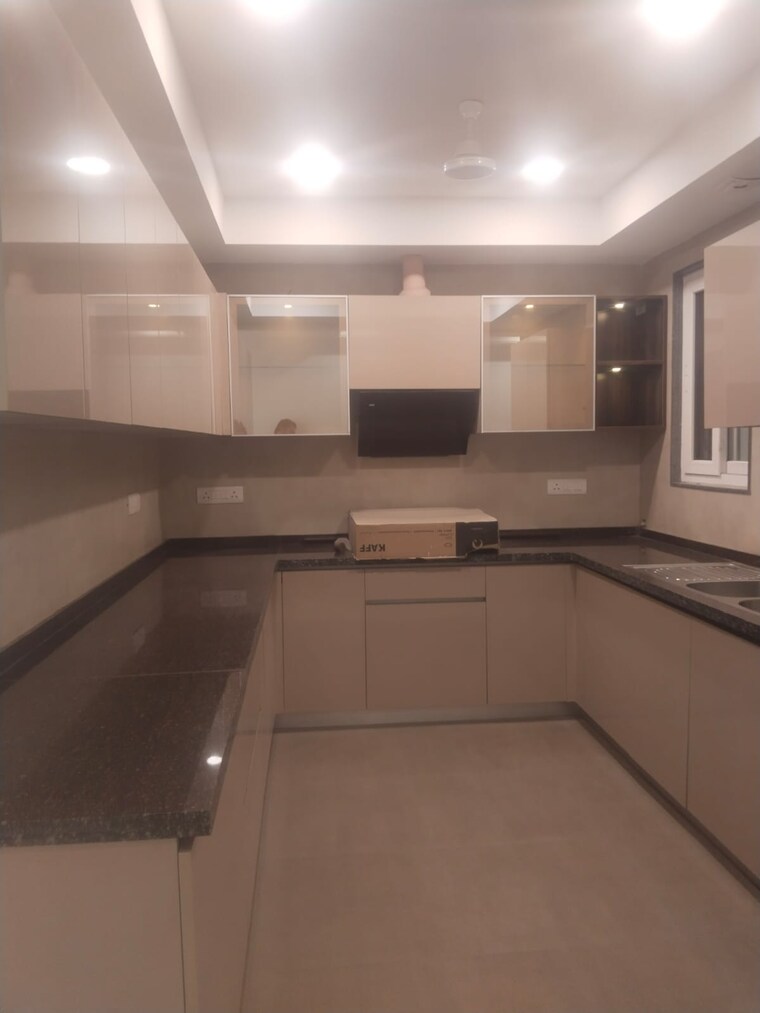 Kitchen, saket 4 Bedroom 250 Sq.Yd. Apartment In Saket Delhi 9023065