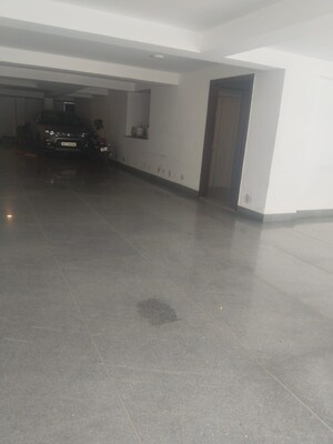 Parking in 4 BHK Apartment at Saket – for Sale