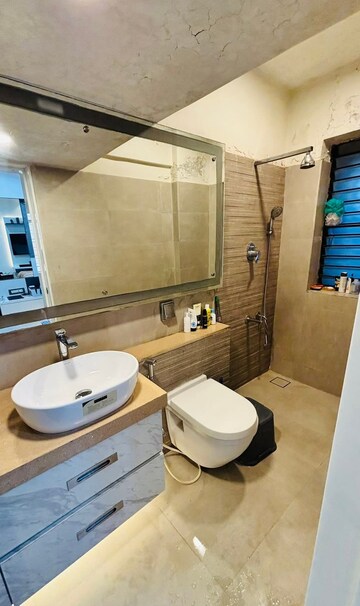 Team Area in 2 BHK Apartment at K Raheja Vihar, Powai – for Rent