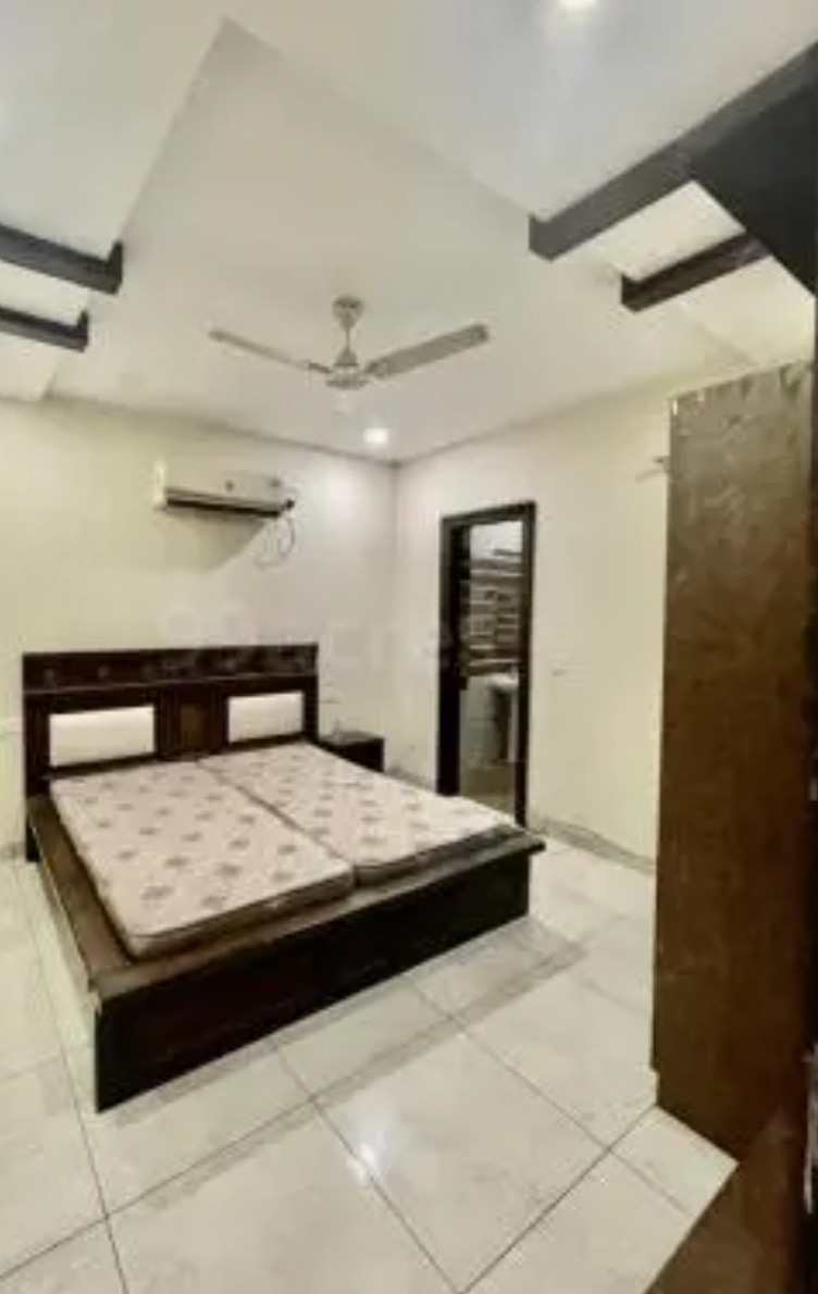 3 BHK Builder Floor For Rent in Khirki Extension