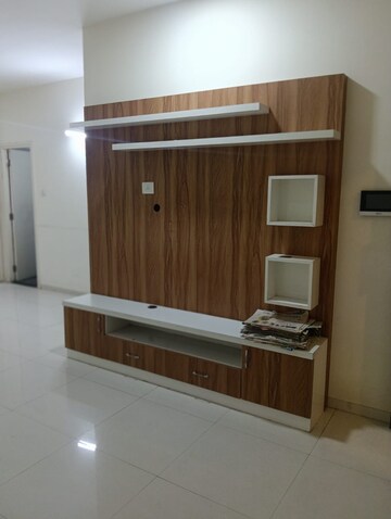 Furnished Amenities in 3 BHK Apartment at Kalpataru Residency, Sanath Nagar – for Rent