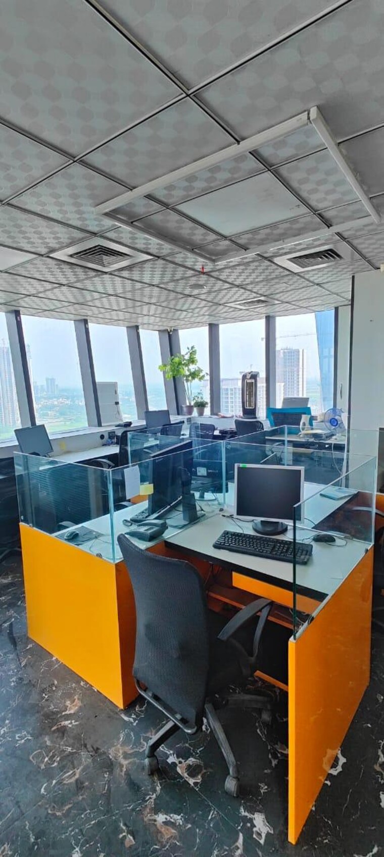 Team Area, urbtech-trade-centre Commercial Office Space 400 Sq.Ft. In Sector 132 Noida 9023145