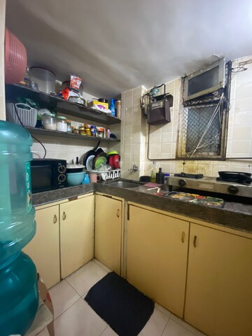 Kitchen in 1.5 BHK Apartment at Sher E Punjab, Andheri East – for Rent