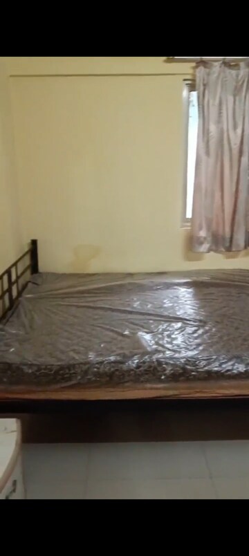 Bedroom in 1.5 BHK Apartment at Ashirwad CHS Andheri East, Andheri East – for Rent