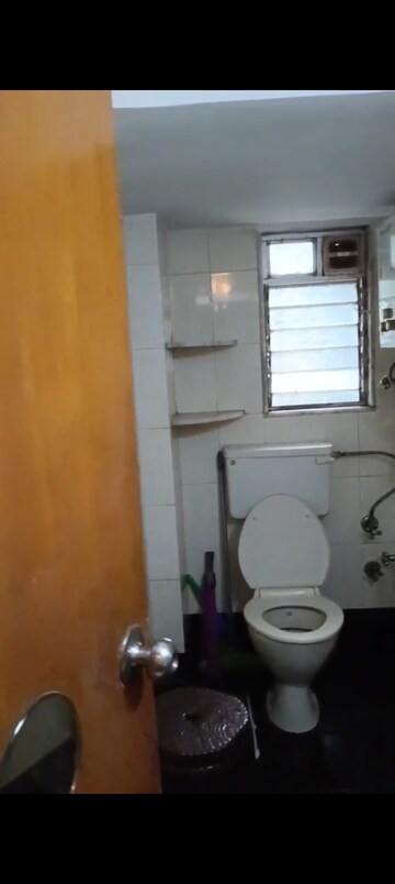 Bathroom in 1.5 BHK Apartment at Ashirwad CHS Andheri East, Andheri East – for Rent