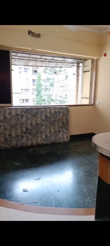 Bedroom in 1.5 BHK Apartment at Ashirwad CHS Andheri East, Andheri East – for Rent