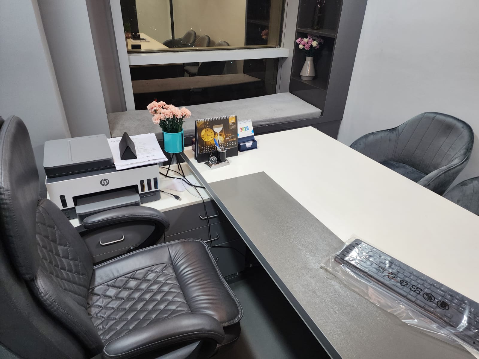 Office Space For Sale in GYGY Mentis